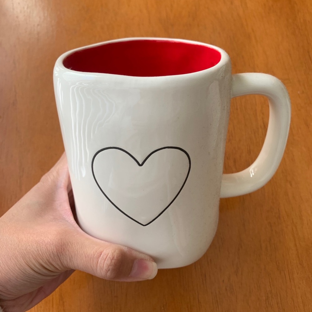 Rae Dunn heart mug